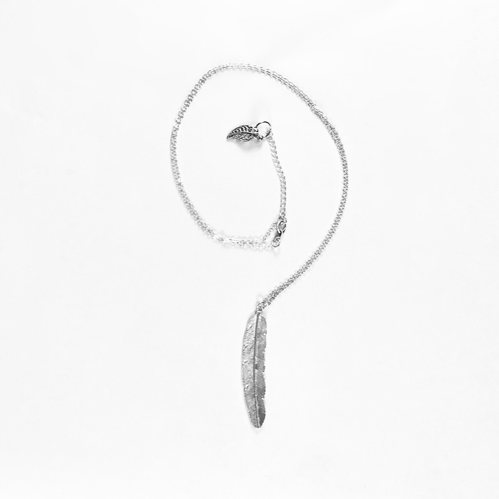 24” Long Silver Cable Chain w/ Large Feather Charm